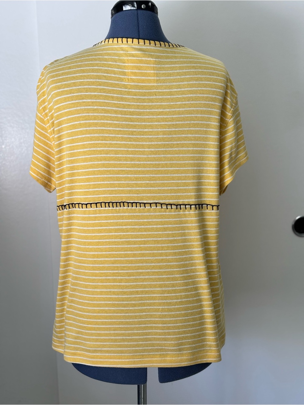 Double D Ranch Yellow Embroidered Top - Picture 5 of 8